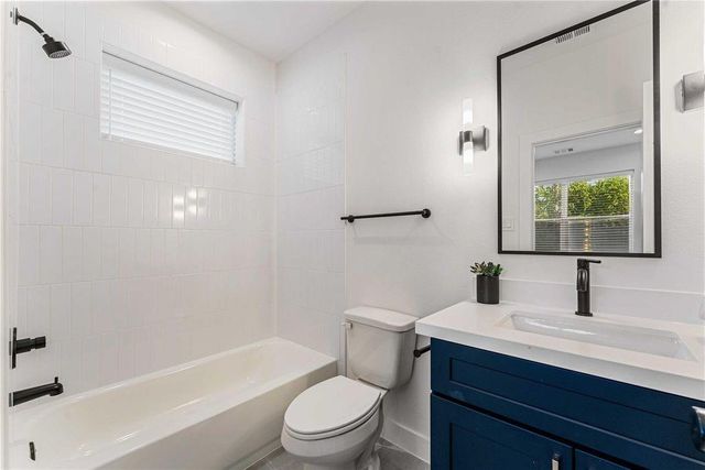 2524 Live Oak Street, Houston, TX 77004