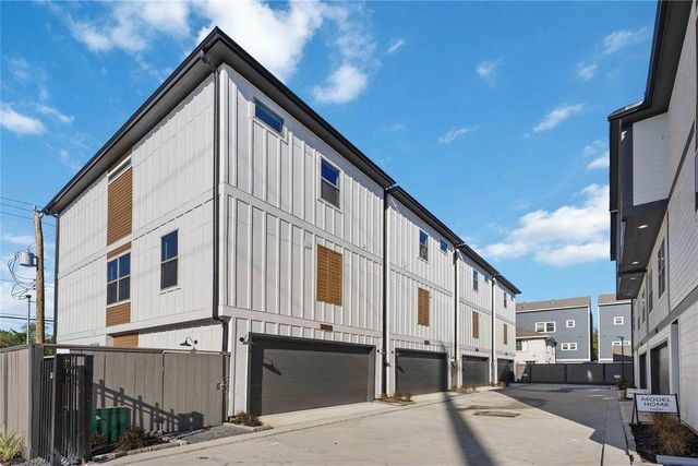 2524 Live Oak Street, Houston, TX 77004