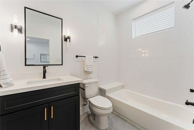 2524 Live Oak Street, Houston, TX 77004