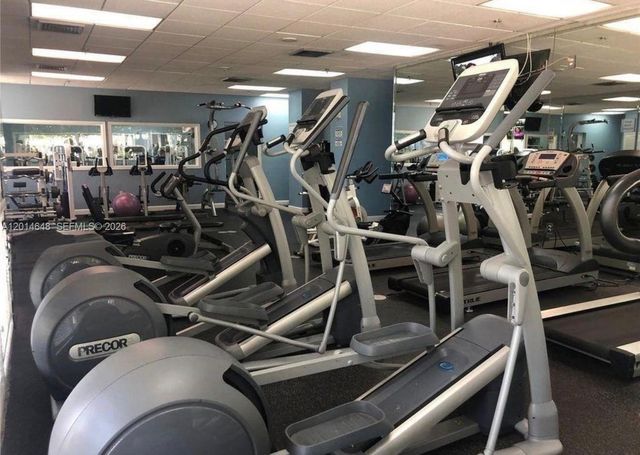 800 N Miami Ave E-407, Miami, FL 33136