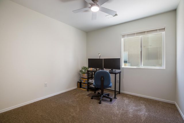 3250 Tin Cup Road NE, Rio Rancho, NM 87144