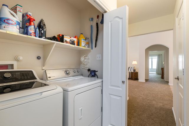 3250 Tin Cup Road NE, Rio Rancho, NM 87144