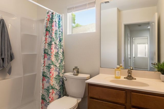3250 Tin Cup Road NE, Rio Rancho, NM 87144