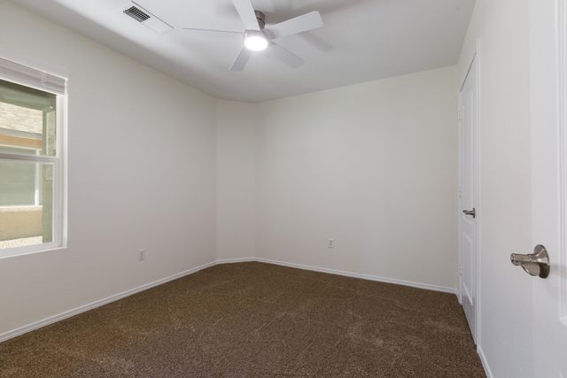 3250 Tin Cup Road NE, Rio Rancho, NM 87144