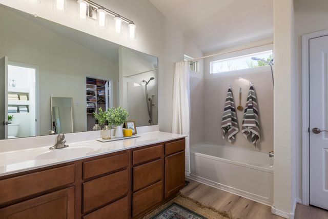 3250 Tin Cup Road NE, Rio Rancho, NM 87144
