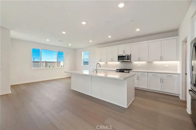 3812 Crossen Drive, Corona, CA 92883