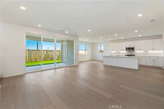 3812 Crossen Drive, Corona, CA 92883