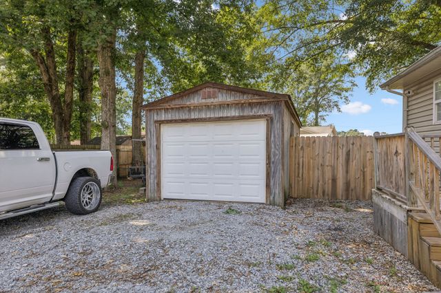 30429 Sims St, Ardmore, TN 38449