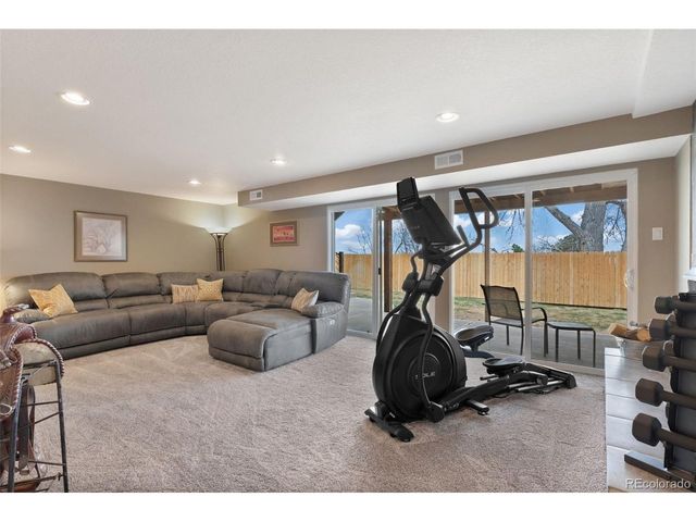 13737 W Virginia Dr, Lakewood, CO 80228