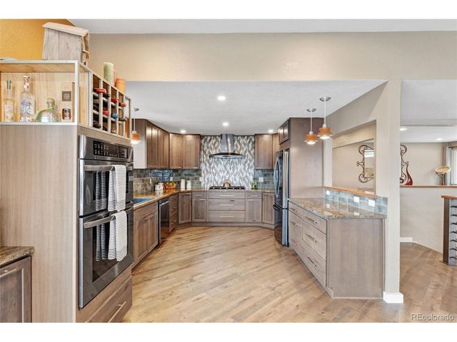 13737 W Virginia Dr, Lakewood, CO 80228