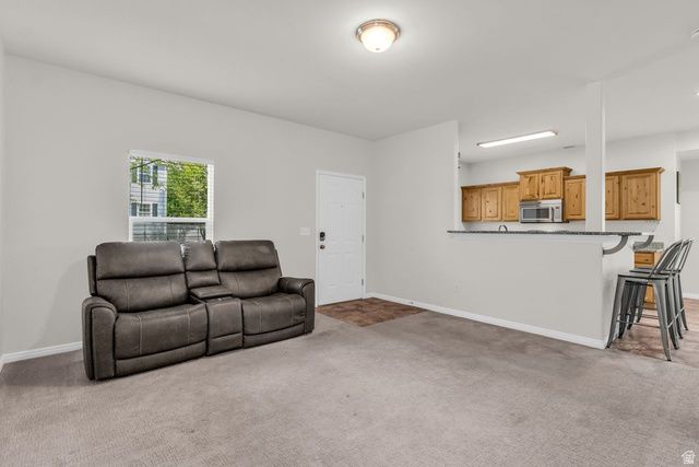 4481 W PALE MOON LN, South Jordan, UT 84009