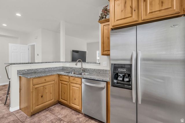 4481 W PALE MOON LN, South Jordan, UT 84009