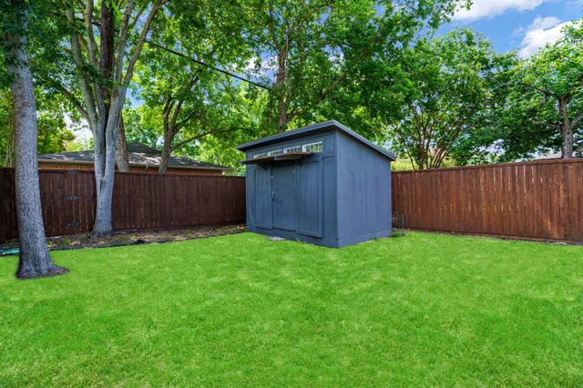 401 S Weatherred Drive, Richardson, TX 75080
