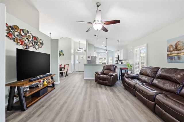 1008 CHATEAU CIR, Minneola, FL 34715
