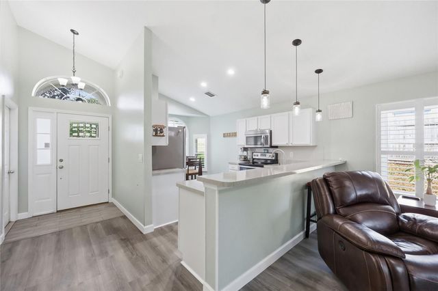 1008 CHATEAU CIR, Minneola, FL 34715