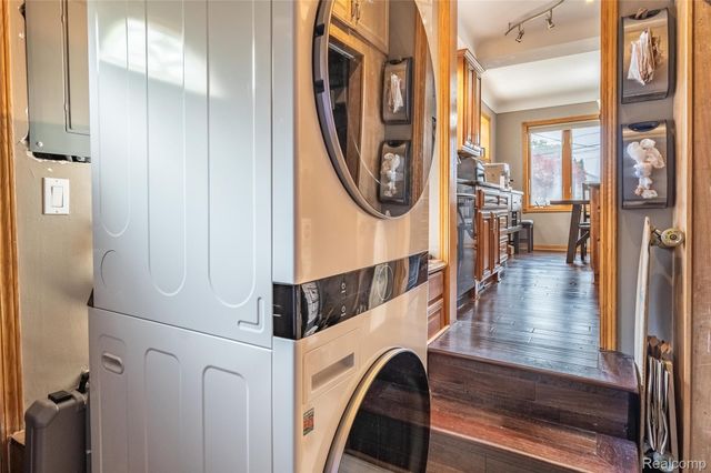 22501 Maple Street, St. Clair Shores, MI 48081