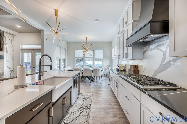 8149 Lyman Ct, Hanover, VA 23116