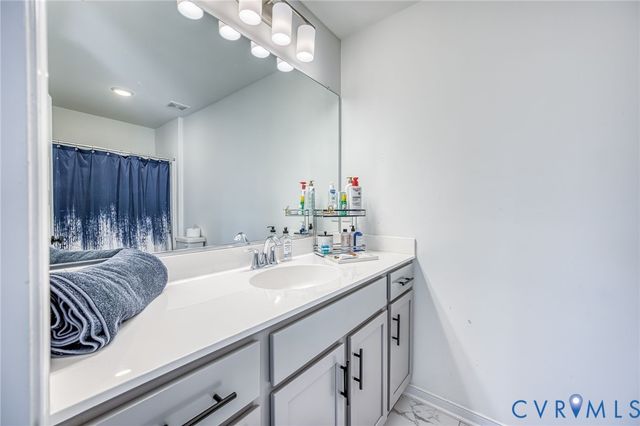 8149 Lyman Ct, Hanover, VA 23116