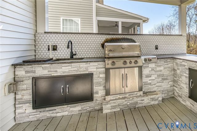 8149 Lyman Ct, Hanover, VA 23116