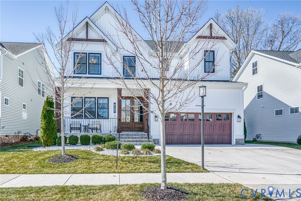 8149 Lyman Ct, Hanover, VA 23116