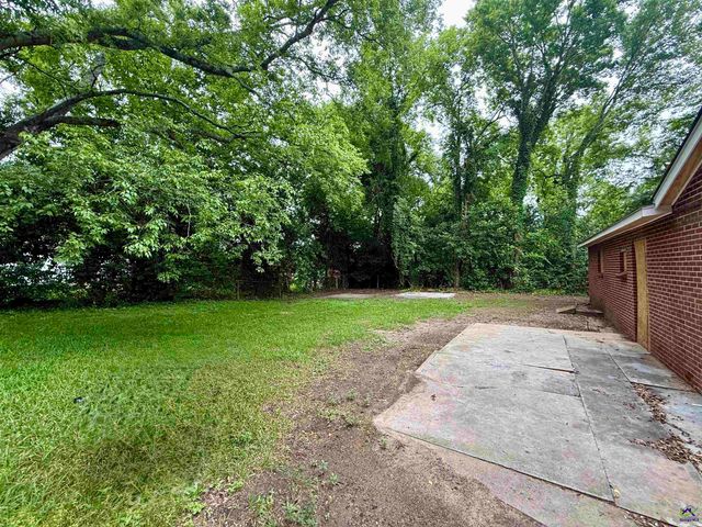 5728 Satterfield Drive, Macon, GA 31206