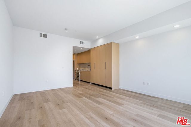 3555 Overland Avenue 504, Los Angeles, CA 90034
