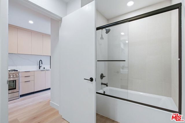 3555 Overland Avenue 504, Los Angeles, CA 90034