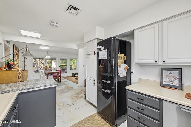 4826 N 74TH Place, Scottsdale, AZ 85251