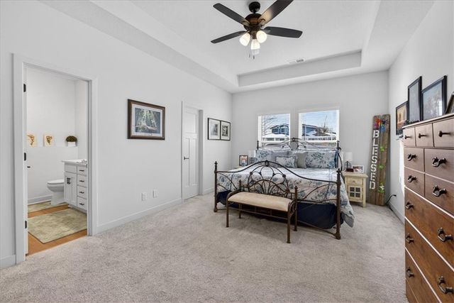 2080 Riverstone Drive, Excelsior Springs, MO 64024