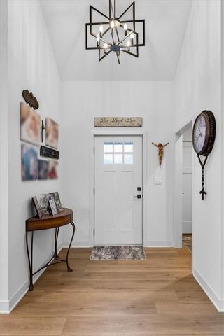 2080 Riverstone Drive, Excelsior Springs, MO 64024