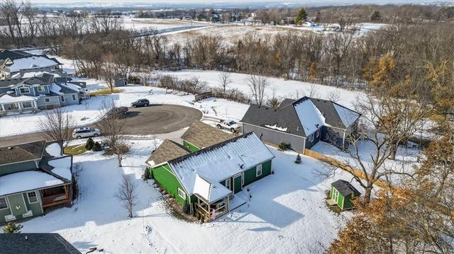 2080 Riverstone Drive, Excelsior Springs, MO 64024