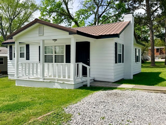 97 Barker Street, Rossville, GA 30741