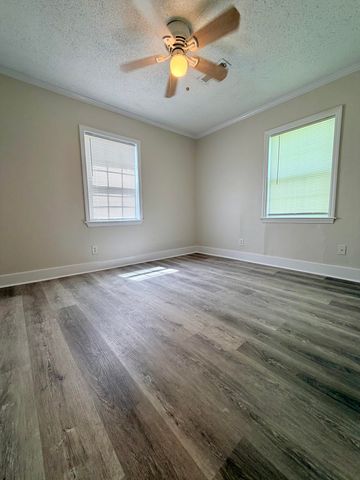 97 Barker Street, Rossville, GA 30741