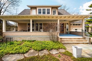 4 Geddes Heights Drive, Ann Arbor, MI 48104