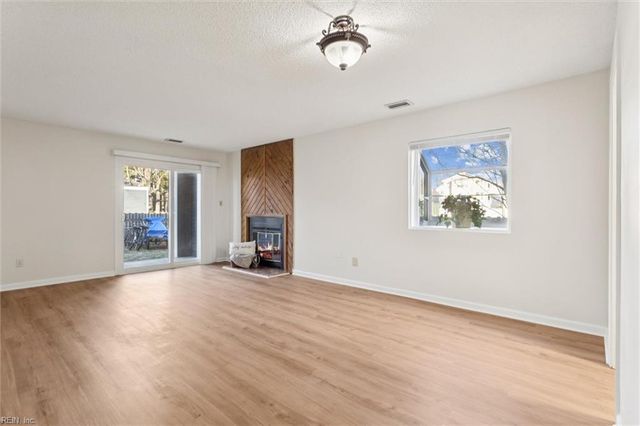 900 Rudee CT, Virginia Beach, VA 23451