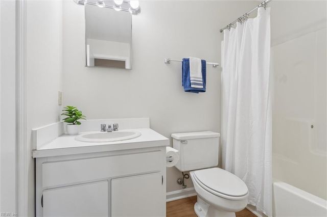 900 Rudee CT, Virginia Beach, VA 23451