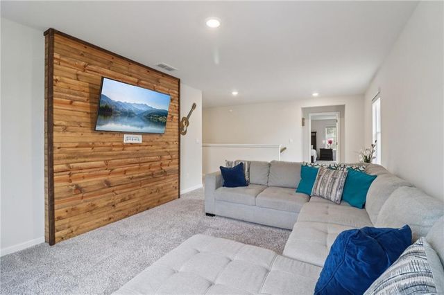 4031 Dean Grove Way, Loganville, GA 30052