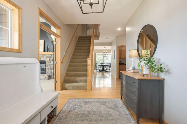 11254 Dogwood Road, Woodbury, MN 55129