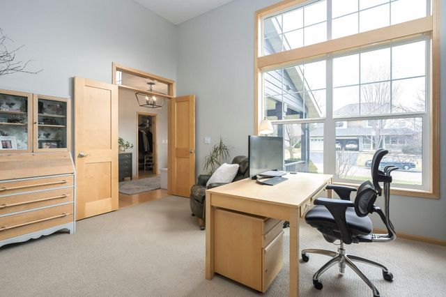 11254 Dogwood Road, Woodbury, MN 55129