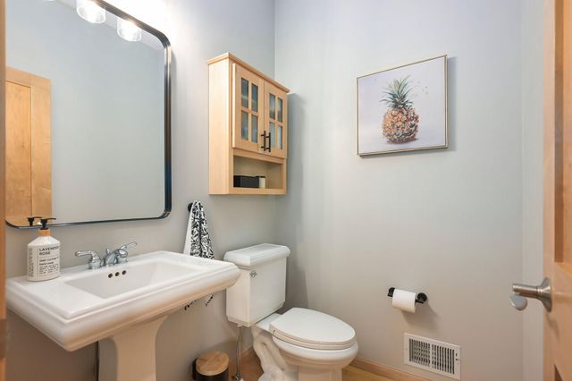 11254 Dogwood Road, Woodbury, MN 55129