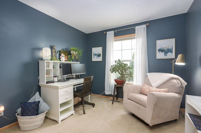 11254 Dogwood Road, Woodbury, MN 55129