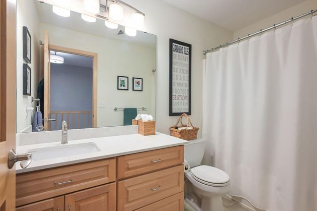 11254 Dogwood Road, Woodbury, MN 55129