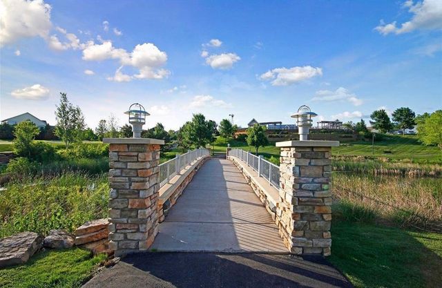 11254 Dogwood Road, Woodbury, MN 55129