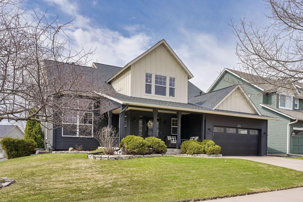 11254 Dogwood Road, Woodbury, MN 55129