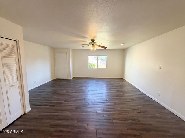 5406 W EL CAMINITO Drive, Glendale, AZ 85302