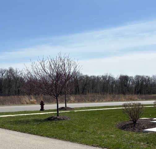 408 Stearn Drive 408, Genoa, IL 60135