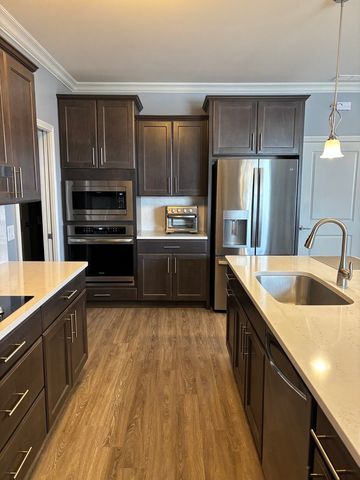 408 Stearn Drive 408, Genoa, IL 60135
