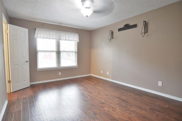 3009 Rose Lane, La Marque, TX 77568