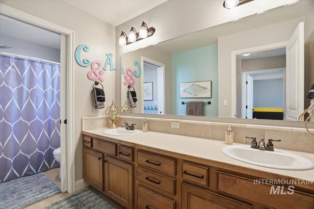 946 W Bacall St., Meridian, ID 83646