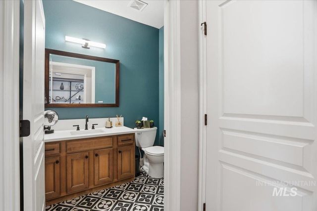 946 W Bacall St., Meridian, ID 83646